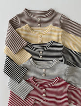 Load image into Gallery viewer, AOSTA FALL COOKIE TEE*PREORDER