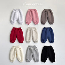 Load image into Gallery viewer, VIVID KIDS PLAIN COLOR PANTS*PREORDER