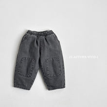 Load image into Gallery viewer, VIVID KIDS PADDED DENIM JEANS*PREORDER