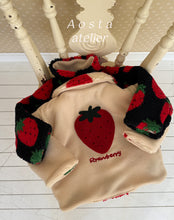 Load image into Gallery viewer, AOSTA KIDS STRAWBERRY REVERSIBLE JACKET*PREORDER