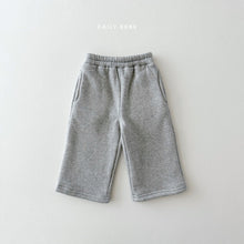 Load image into Gallery viewer, DAILYBEBE KIDS FUR PANTS**PREORDER