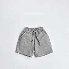 Load image into Gallery viewer, VIVID KIDS POCKET SHORTS*PREORDER
