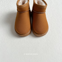 Load image into Gallery viewer, VIVID KIDS WINTER BOOTS*PREORDER