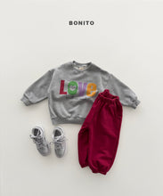 Load image into Gallery viewer, BONITO KIDS LOVE SWEATER*PREORDER