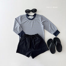 Load image into Gallery viewer, DAILYBEBE KIDS LONG SLEEVES STRIPE SHIRT (with mom)**PREORDER