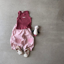 Load image into Gallery viewer, RAKER KIDS TANK TOP** Preorder