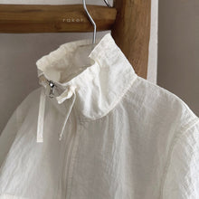 Load image into Gallery viewer, RAKER KIDS SHEER WINDBREAKER (CREAM)** Preorder