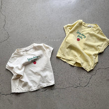 Load image into Gallery viewer, RAKER KIDS STRAWBERRY TEE* Preorder