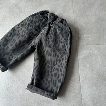 Load image into Gallery viewer, RAKER KIDS LOVELY JEANS** Preorder