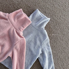 Load image into Gallery viewer, RAKER KIDS RIBBED TURTLE NECK** Preorder