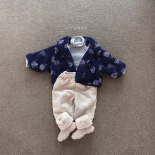 Load image into Gallery viewer, RAKER KIDS RIBBED TURTLE NECK** Preorder