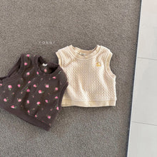 Load image into Gallery viewer, RAKER KIDS FLEECE VEST** Preorder