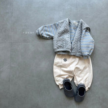 Load image into Gallery viewer, RAKER KIDS GO CUBS PANTS** Preorder