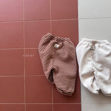 Load image into Gallery viewer, RAKER KIDS STRIPE JOGGER PANTS** Preorder