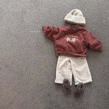 Load image into Gallery viewer, RAKER KIDS BEAR SWEAT SHIRT** Preorder