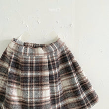 Load image into Gallery viewer, ALADIN KIDS Mongle Check Wrinkle Skirt*Preorder