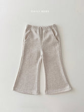 Load image into Gallery viewer, DAILYBEBE PRINCESS BOOTSCUT SET**PREORDER