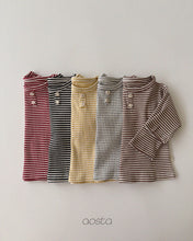 Load image into Gallery viewer, AOSTA FALL COOKIE TEE*PREORDER