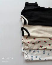 Load image into Gallery viewer, AOSTA KIDS PATTERN TEE SHIRT*PREORDER