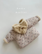 Load image into Gallery viewer, AOSTA KIDS Ribbon Hooded Jacket**Preorder