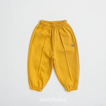 Load image into Gallery viewer, OTTO KIDS PINK TUCK PANTS**PREORDER