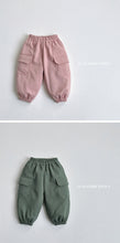 Load image into Gallery viewer, VIVID KIDS POCKET TRACK PANTS*PREORDER