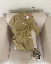 Load image into Gallery viewer, AOSTA FALL MUL MUL COLLAR TEE **PREORDER