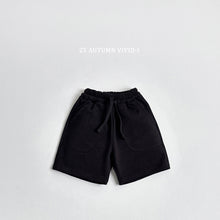Load image into Gallery viewer, VIVID KIDS POCKET SHORTS*PREORDER
