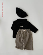 Load image into Gallery viewer, AOSTA FALL MUL MUL COLLAR TEE **PREORDER