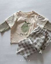 Load image into Gallery viewer, AOSTA KIDS STRAWBERRY SHIRT*PREORDER