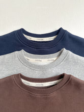 Load image into Gallery viewer, MINIROBE KIDS HEART SWEATSHIRT**Preorder
