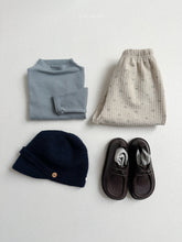 Load image into Gallery viewer, MINIROBE KIDS LAID BUTTON HAT*Preorder