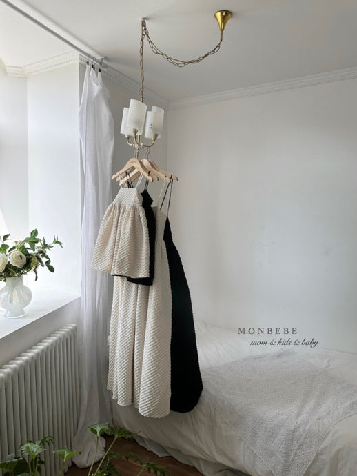 MONBEBE MOM/KIDS Anjou dress *Preorder