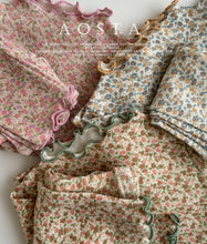 Load image into Gallery viewer, AOSTA KIDS Spring Top Bottom Set*Preorder