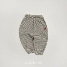 Load image into Gallery viewer, OTTO KIDS WAFFLE PANTS**PREORDER