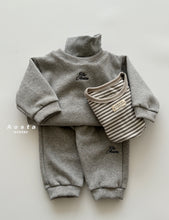 Load image into Gallery viewer, AOSTA KIDS FAVOURITE SHIRT*PREORDER