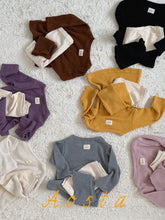 Load image into Gallery viewer, AOSTA FALL EVERYDAY LEGGINGS**PREORDER