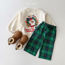 Load image into Gallery viewer, DAILYBEBE MOM &amp; KIDS YOOGI FIRST CHRISTMAS SWEAT**PREORDER
