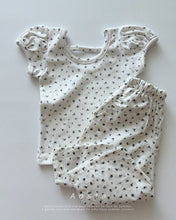 Load image into Gallery viewer, AOSTA KIDS NANA TEE SHIRT*PREORDER