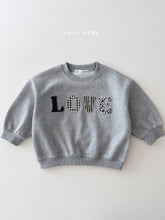 Load image into Gallery viewer, DAILYBEBE KIDS LOVE SWEATSHIRT **PREORDER