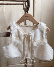Load image into Gallery viewer, AOSTA KIDS FUR OPEN VEST*PREORDER