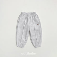 Load image into Gallery viewer, OTTO KIDS PINK TUCK PANTS**PREORDER