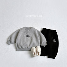 Load image into Gallery viewer, VIVID KIDS LOVE LOVE  SWEAT SET*PREORDER