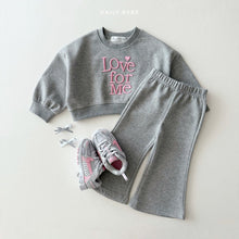 Load image into Gallery viewer, DAILYBEBE KIDS LOVE FOR ME TOP BOTTOM SET**PREORDER