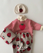 Load image into Gallery viewer, AOSTA KIDS STRAWBERRY SWEAT SHIRT*PREORDER