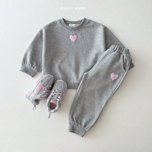 DAILYBEBE KIDS LOVE TOP BOTTOM SET**PREORDER