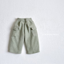 Load image into Gallery viewer, VIVID KIDS KIDS POCKET PANTS*PREORDER
