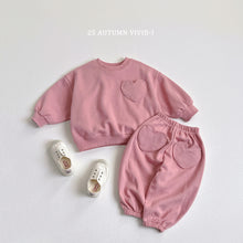 Load image into Gallery viewer, VIVID KIDS POCKET HEART SWEATER*PREORDER