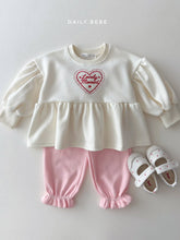 Load image into Gallery viewer, DAILYBEBE KIDS LOVELY MOMENT T SHIRT **PREORDER