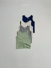 Load image into Gallery viewer, DIGREEN KIDS LAYERED VEST*PREORDER
